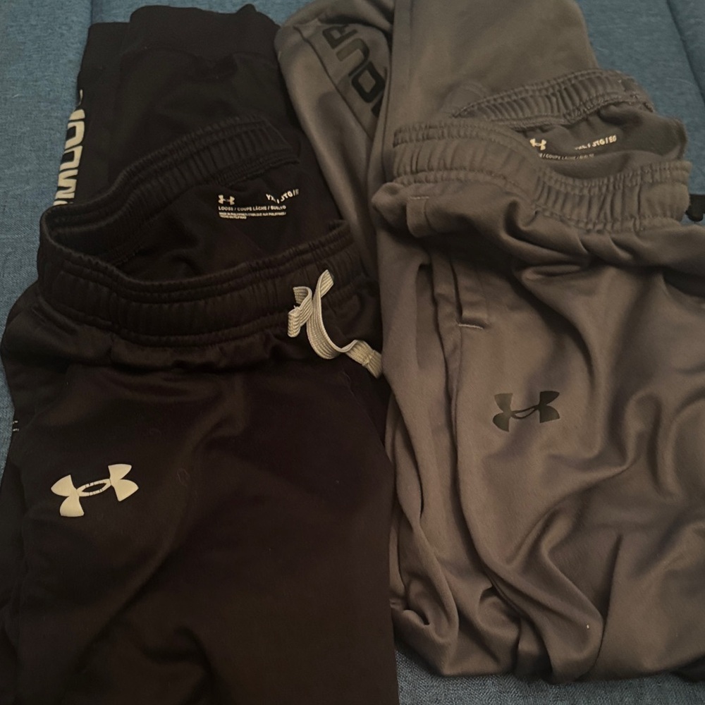 Under Armour Kids' Black and Gray Sweatpants